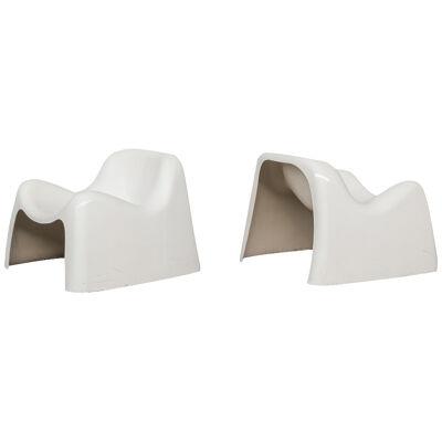 Pair of 'Space Age' Fibreglass 'Toga' Armchairs by Sergio Mazza for Artemide