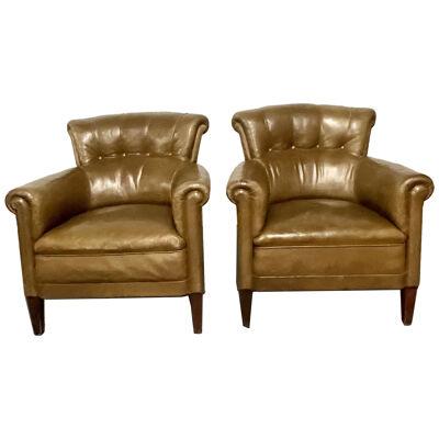 Pair of Leather Lounge Cigar Chairs, Mid 20th Century, Tuffted