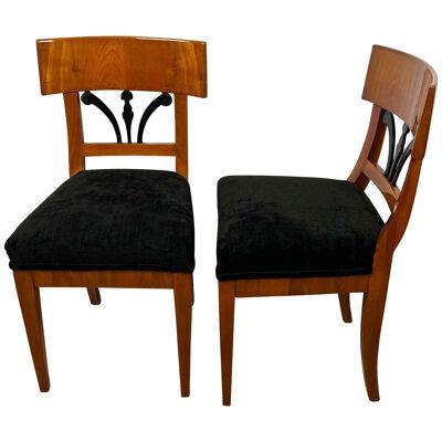 Pair of Biedermeier Chairs, Cherry Veneer, South Germany circa 1830