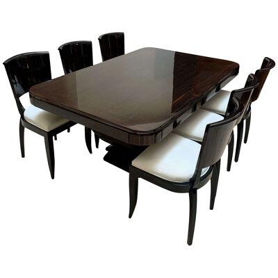 Expandable Art Deco Dining Room Set in Macassar, France circa 1925
