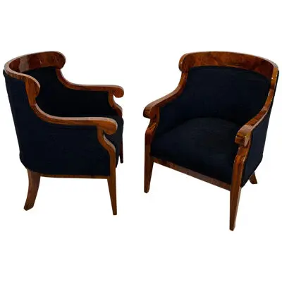 Pair of Biedermeier Bergere Chairs, Walnut, Black Boucle, Austria circa 1850