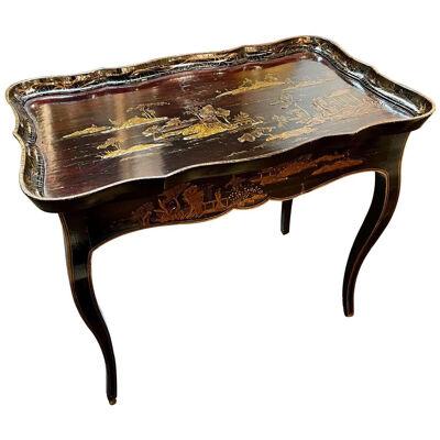 19th Century English Chinoiserie Lacquered Side Table