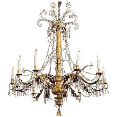 18th Century Italian Large Scale Giltwood and Beaded Crystal Chandelier