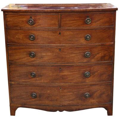 EARLY 19 CENTURY AMERICAN FEDERAL BOW FRONT CHEST OF DRAWERS EXECUTED MAHOGANY