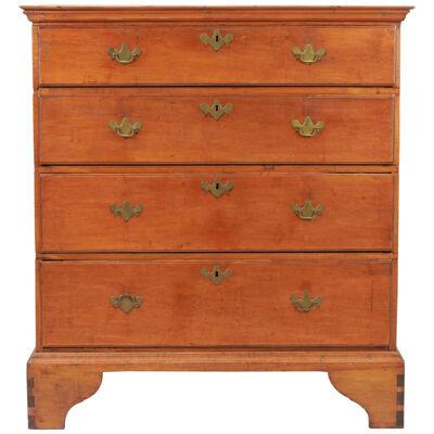 AF4-050: LATE 18TH C AMERICAN FEDERAL MAPLE CHEST OF DRAWERS