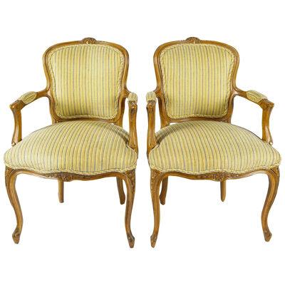 AF2-015: PAIR OF MID 20TH CENTURY FRENCH LOUIS XV STYLE BEECHWOOD  FAUTEUILS