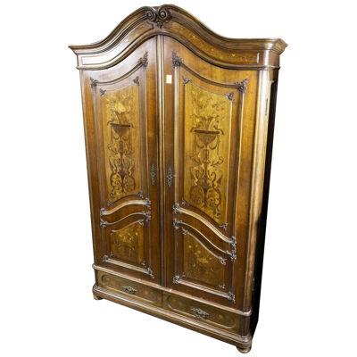 AF3-169: LATE 19TH CENTURY FRENCH MARQUETRY DECORATED ARMOIRE