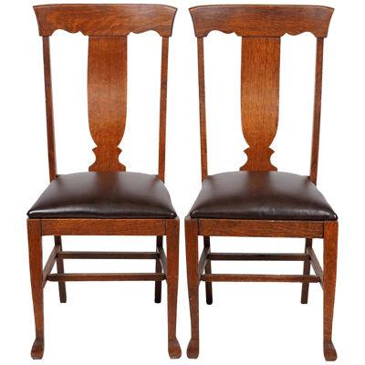 AF2-160: SET OF 4 FOUR EARLY 20TH CENTURY AMERICAN OAK DINING CHAIRS