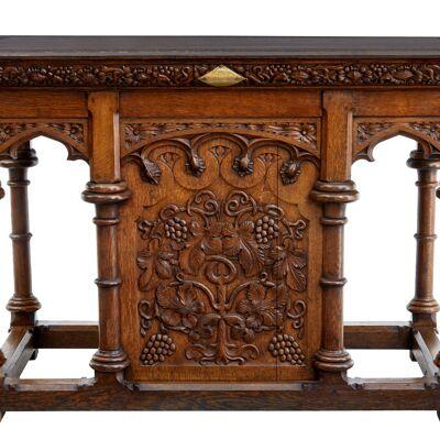 EARLY 20TH CENTURY CARVED OAK ALTER TABLE IN THE GOTHIC TASTE