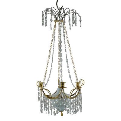 Swedish Gustavian chandelier made around year 1800.