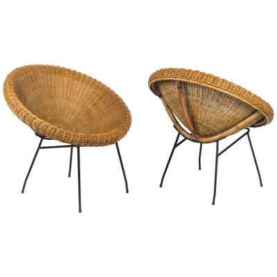Pair of Sun Chairs in Wicker and Black Metal, 1950s