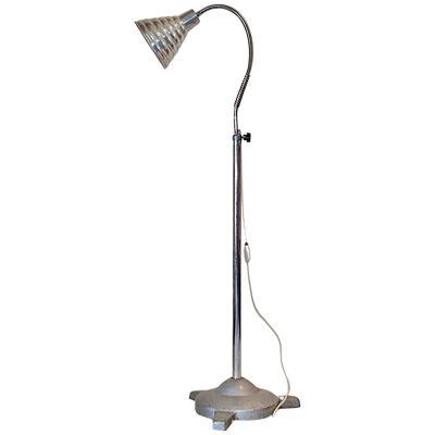 Mid Century Modern Industrial Chromed and Steel Flexible Floor Lamp, Italy 1960s