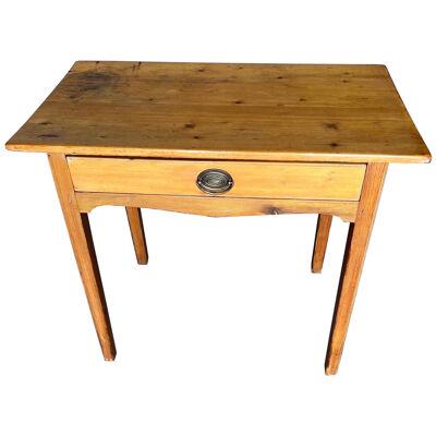 18th Century American Yellow Pine Side Table, Likely Southern