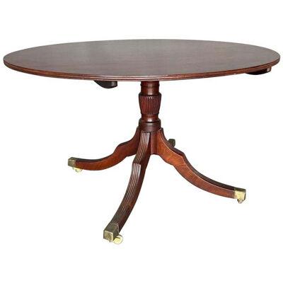 19th Century English Regency period oval mahogany breakfast table