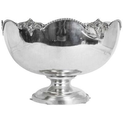 Gorgeous Silver Plated Scalopped Edge Punch Bowl