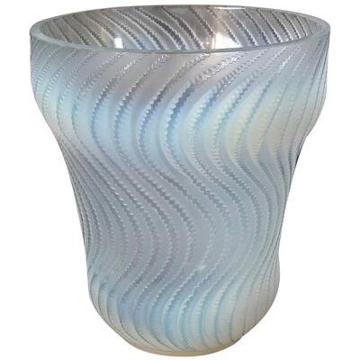 René Lalique Opalescent Glass 'Actinia' Vase