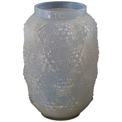 Rene Lalique Opalescent Glass 'Davos' Vase
