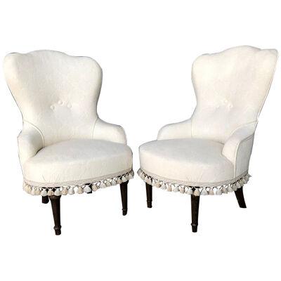 Lot of 2 White armchairs "Madame Pompadour" in poplar stem padded with springs 