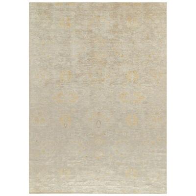 Rug & Kilim’s Contemporary Abstract Rug in Off-White, Beige and Gold Florals