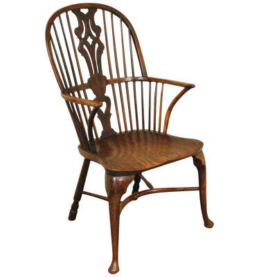 18th Century Thames Valley Yew Wood Windsor Armchair