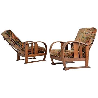 Pair of reclining chairs