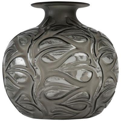 1926 René Lalique - Vase Sophora Grey Glass With Acid White Patina