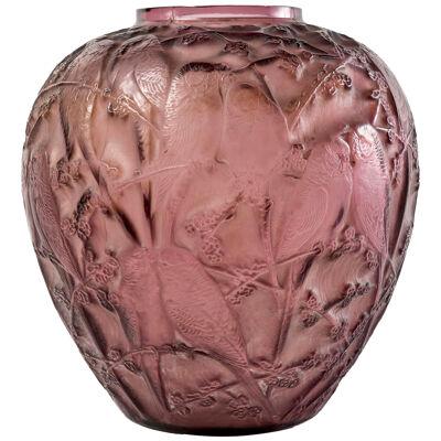 1919 René Lalique - Vase Perruches Amethyst Glass With White Patina