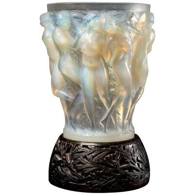 1927 René Lalique - Vase Bacchantes Opalescent Glass With Original Bronze Base