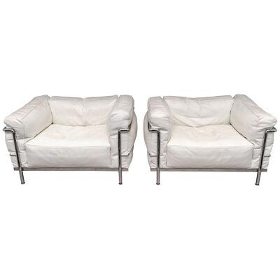 Le Corbusier Perriand Jeanneret - Cassina Pair Of LC3 Armchairs Leather Feathers