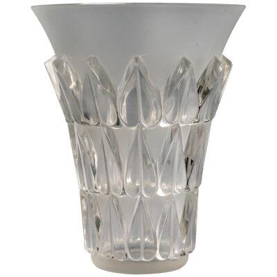 1934 René Lalique - Vase Feuilles Clear And Frosted Glass