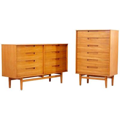 Matched Pair of Milo Baughman Dressers for Drexel, USA, 1950s
