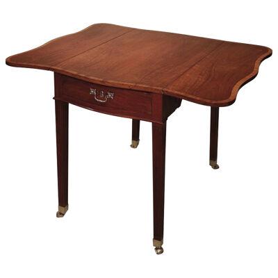 A mid 18th Century George III period mahogany Pembroke Table.