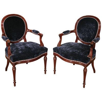 A pair of Hepplewhite period mahogany Armchairs