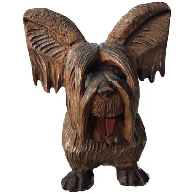 Woodcarving Yorkshire Terrier