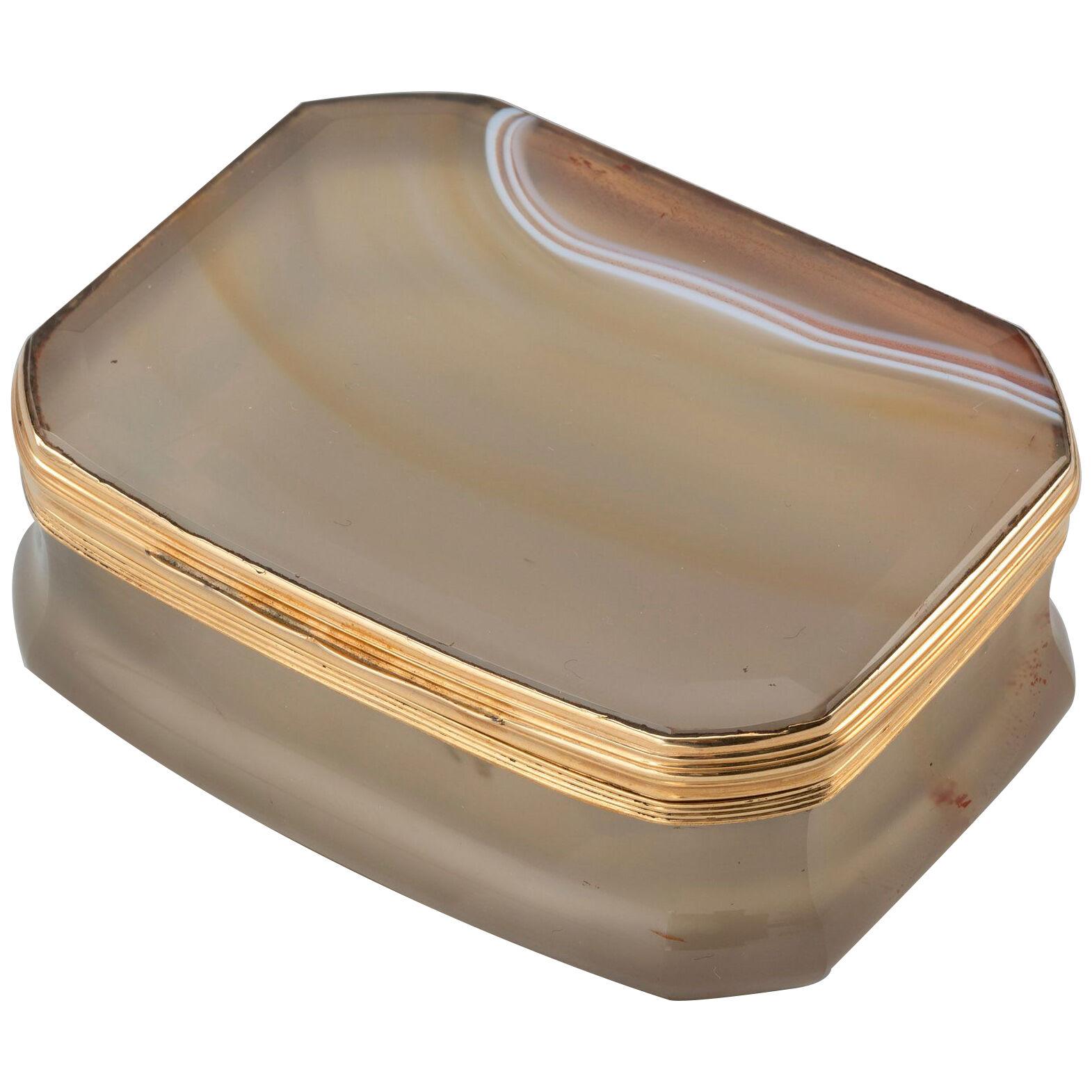A German Gold Mounted Variegated Agate Snuff Table Snuff Box