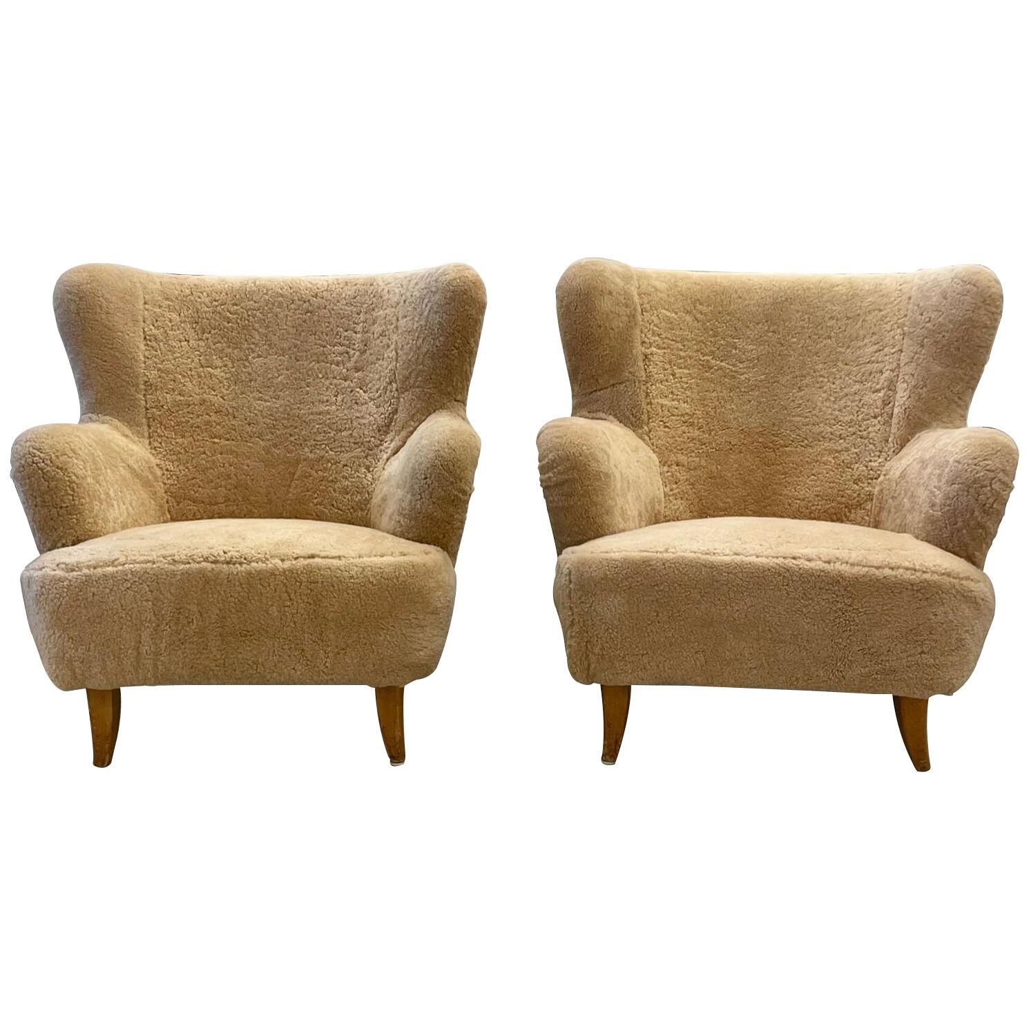 Pair of Mid-Century Modern Danish Cabinet Maker Lounge, Club or Wingback Chairs