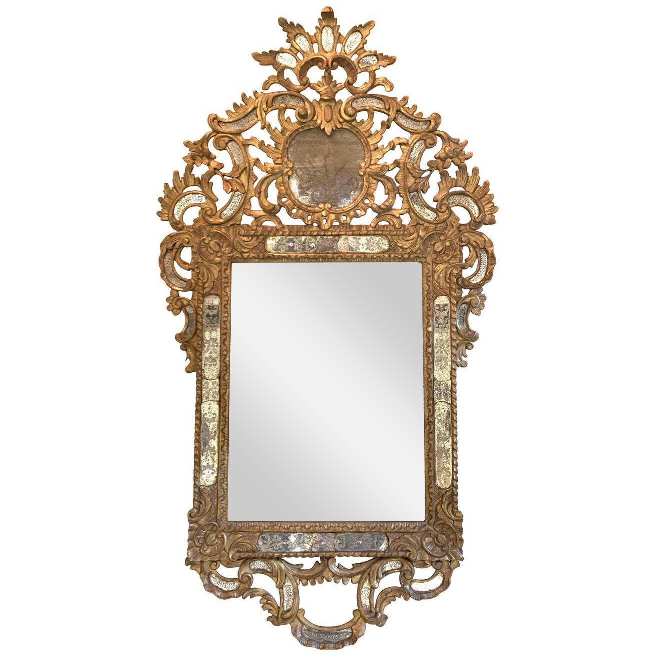 Italian Venetian Style Carved and Giltwood Mirror