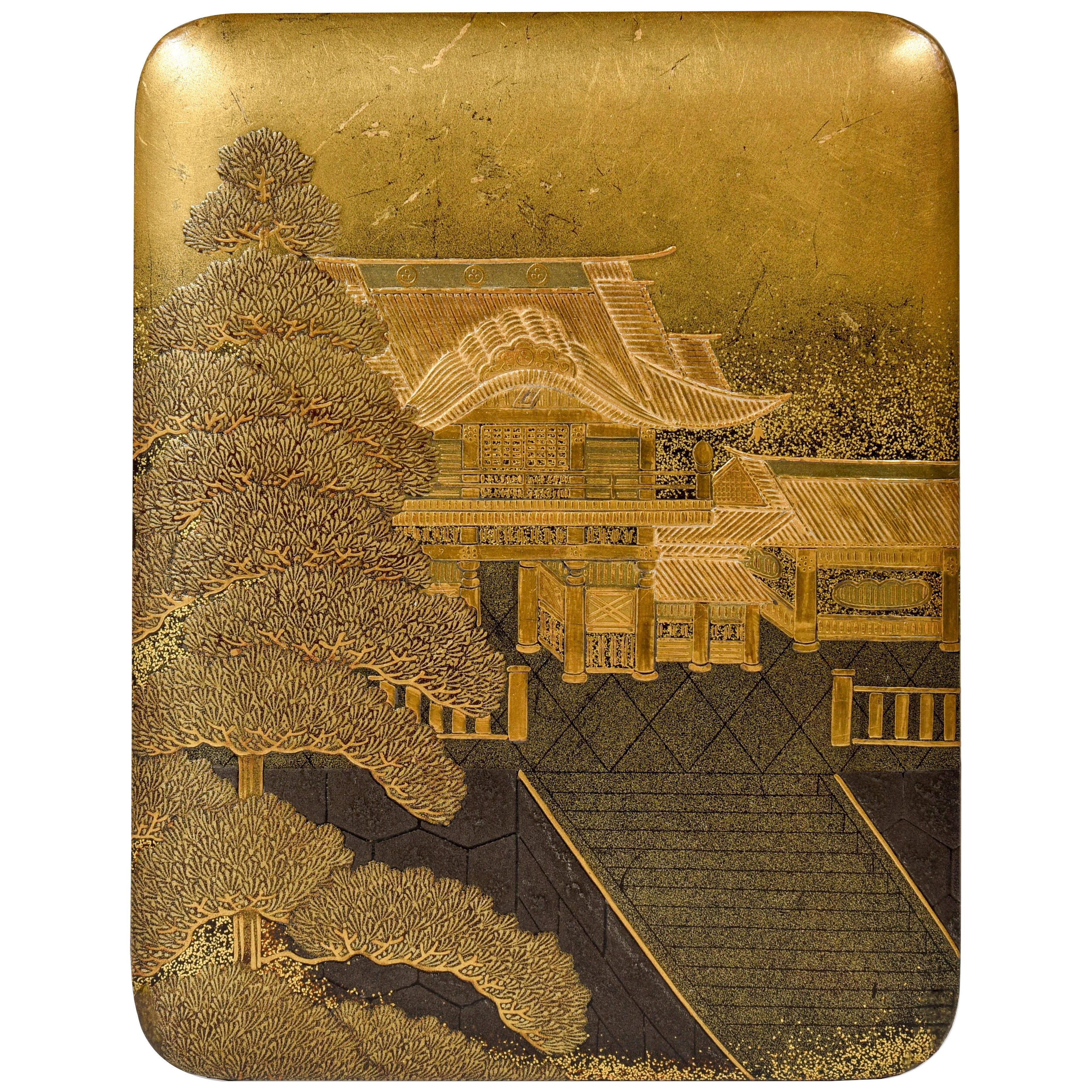 Japanese hiramaki-e gold lacquered kobako castle in landscape 