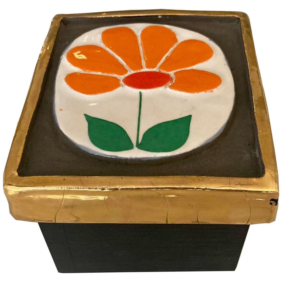 Ceramic box by Mithé Espelt 