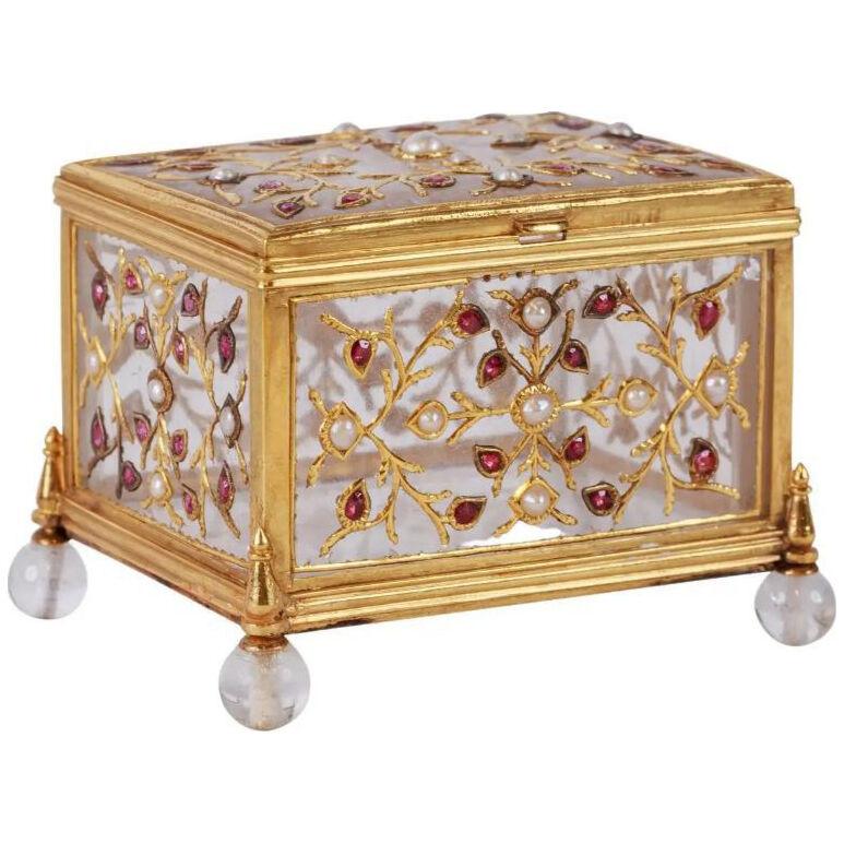 Fine Mughal Gem Set Rock Crystal and Gold Box, India, 18th Century