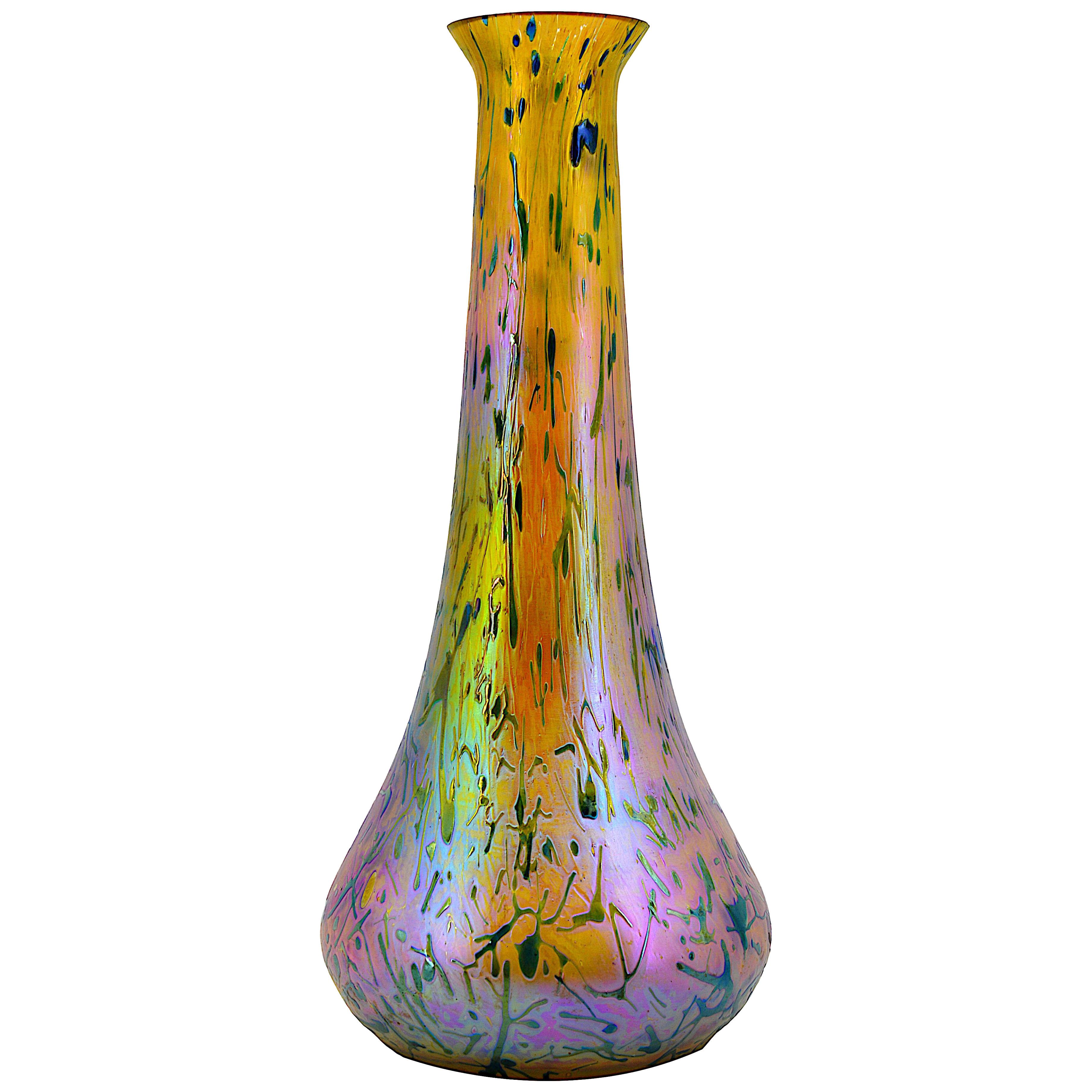 Wilhelm Kralik Sohn Eleonoranhain Art Glass Vase, 1900