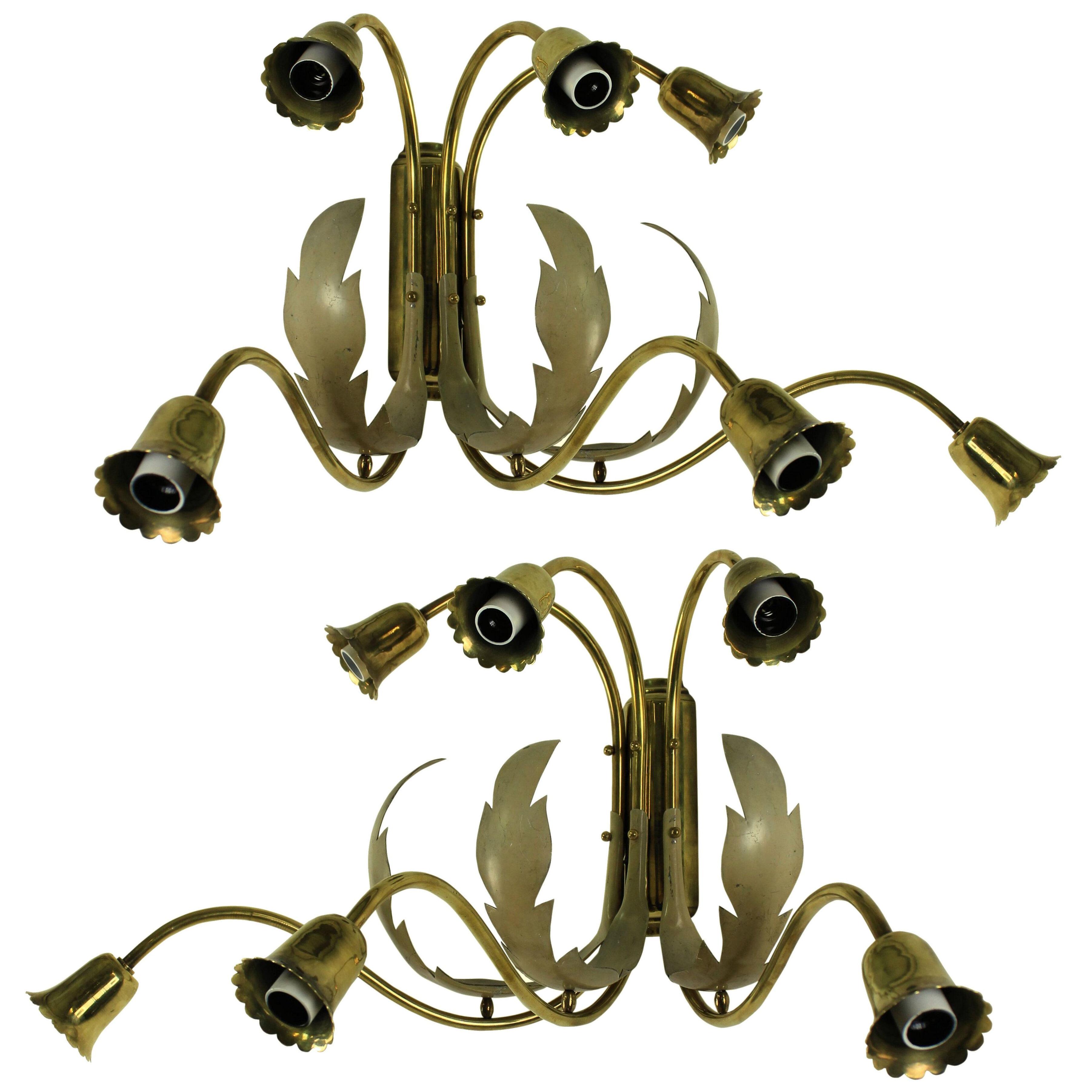 A PAIR OF LARGE MID-CENTURY ITALIAN SCONCES