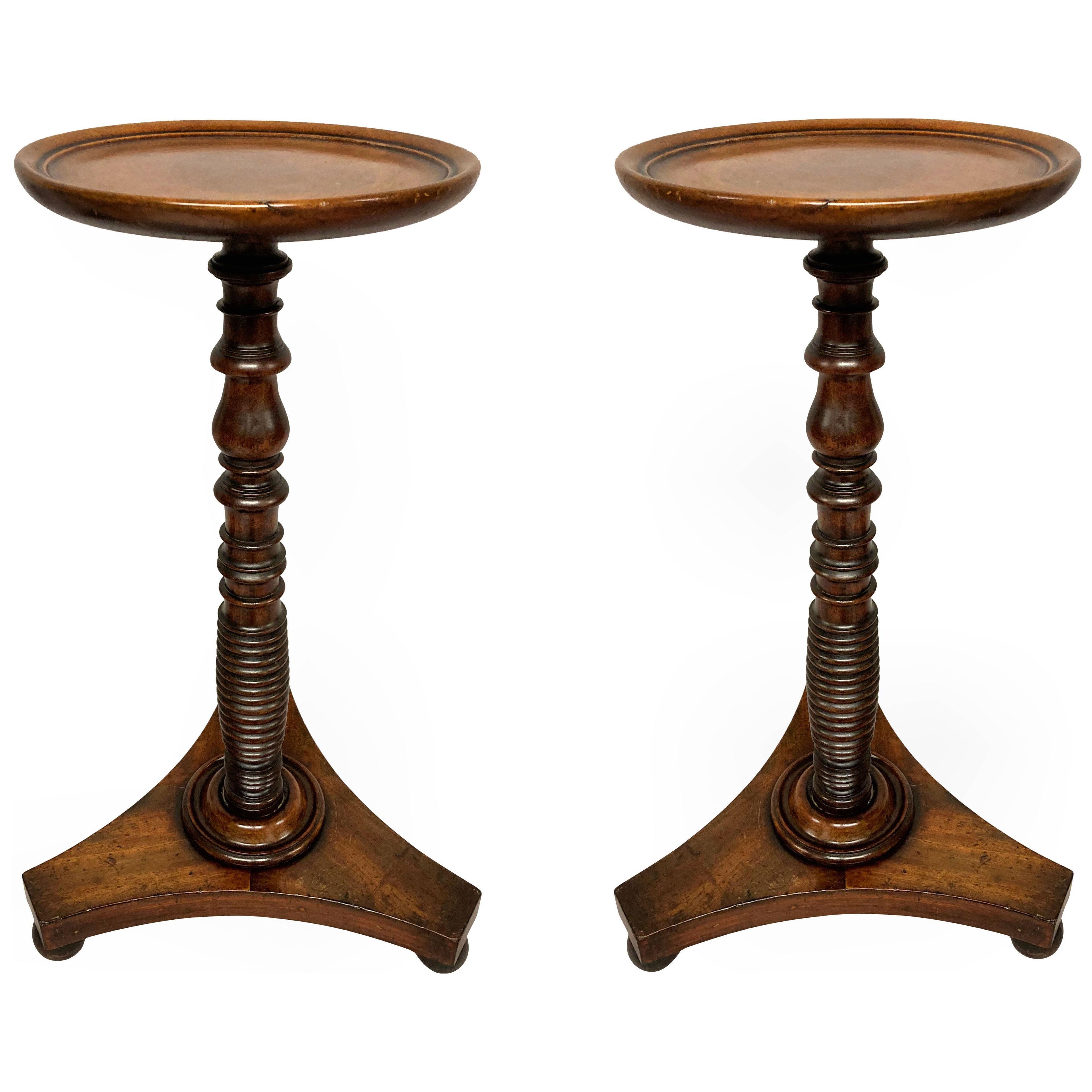 A PAIR OF WILLIAM IV MAHOGANY WINE TABLES
