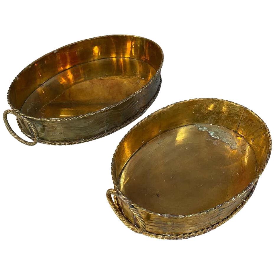 Pair of 2 Vintage and Unique Italian Brass Baskets 1950