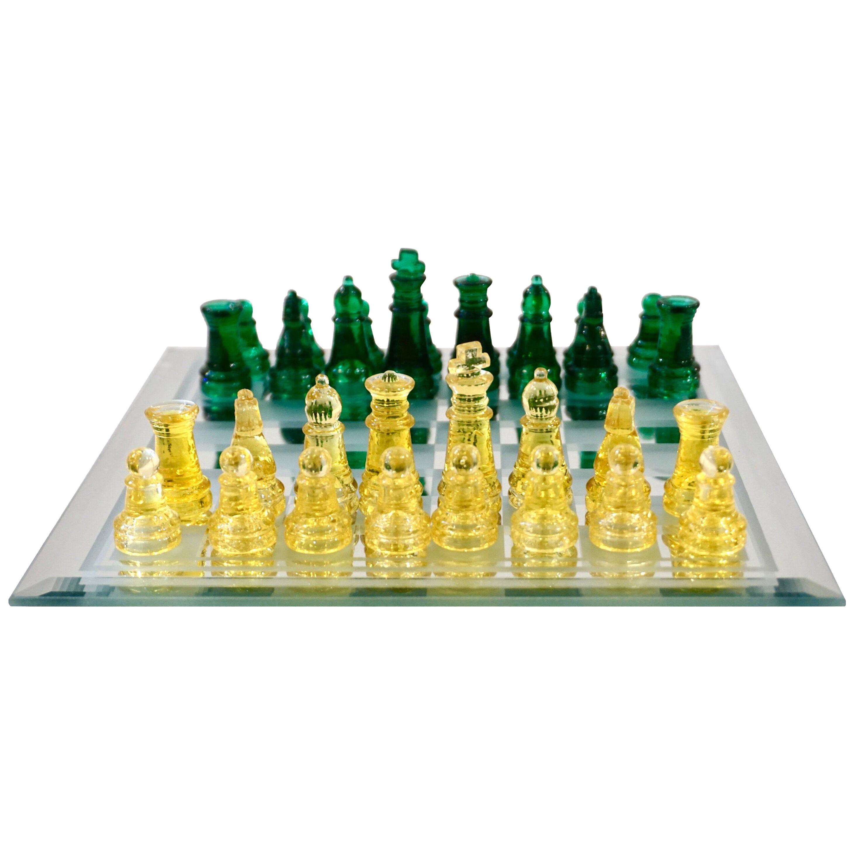 Contemporary Minimalist Green & Yellow Murano Glass Chess Set on Mirrored Board