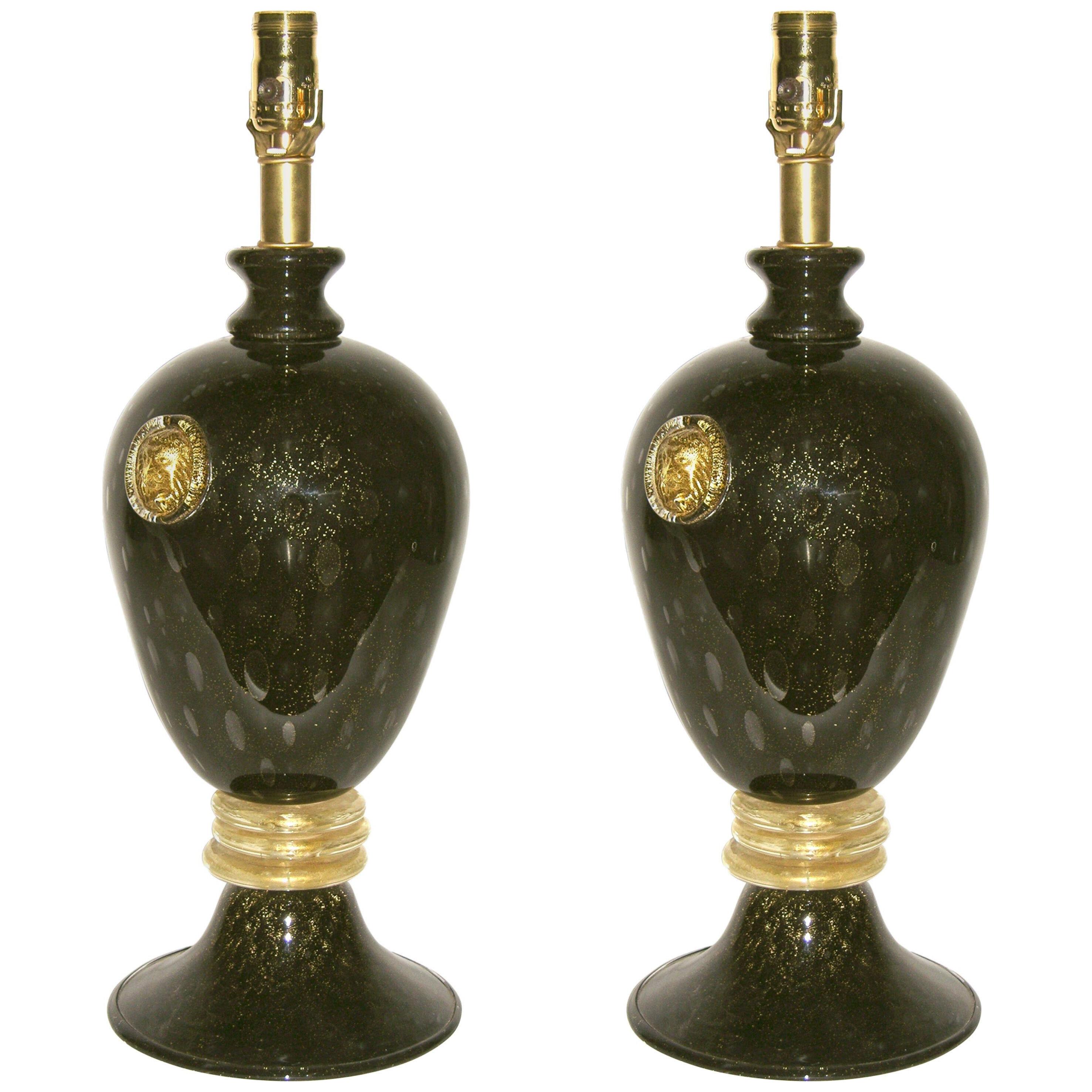 Seguso 1960s Italian Pair of Vintage Black and Gold Murano Glass Lamps
