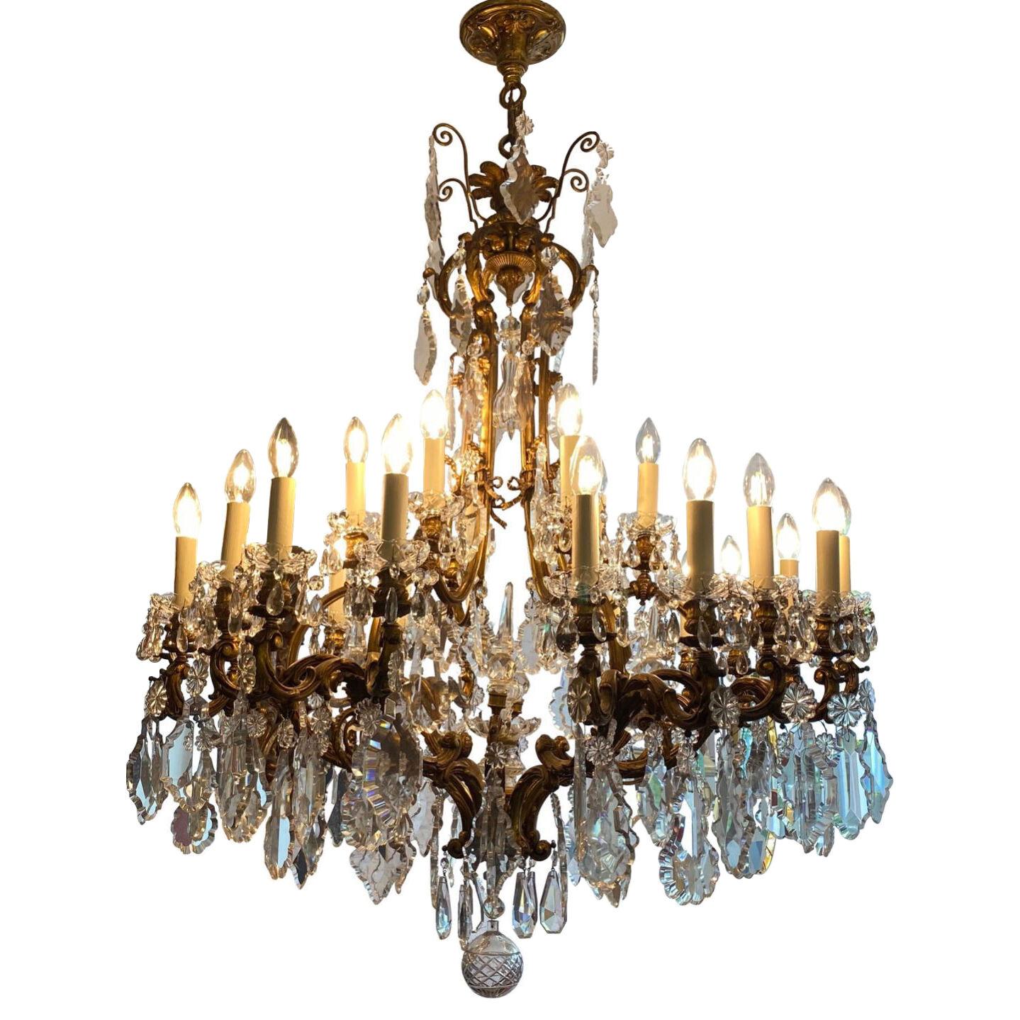 19th Century French 24 Lamp Crystal and Bronze Chandelier
