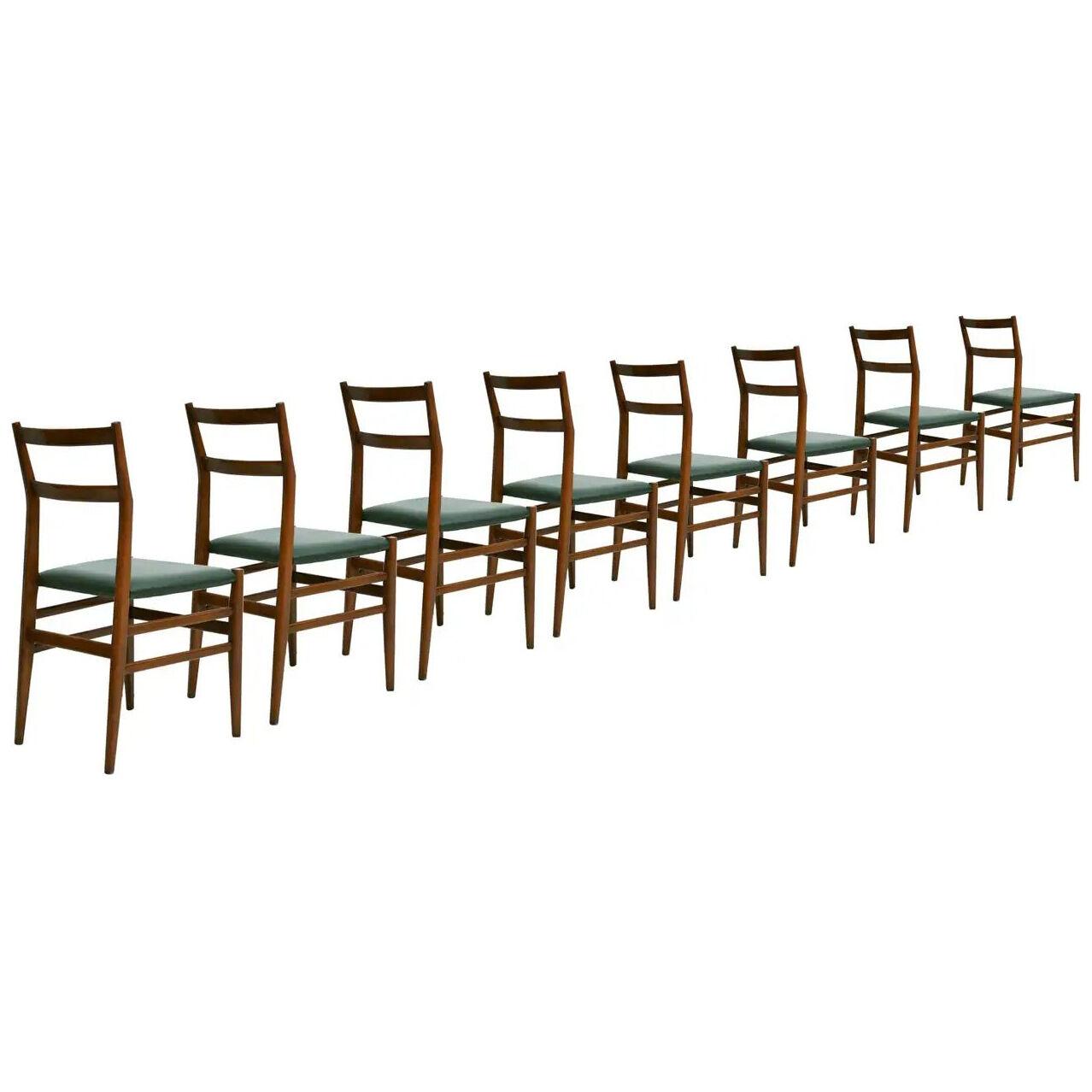 Gio Ponti Set of 8 Ashwood Leggera Italian Chairs 1960s
