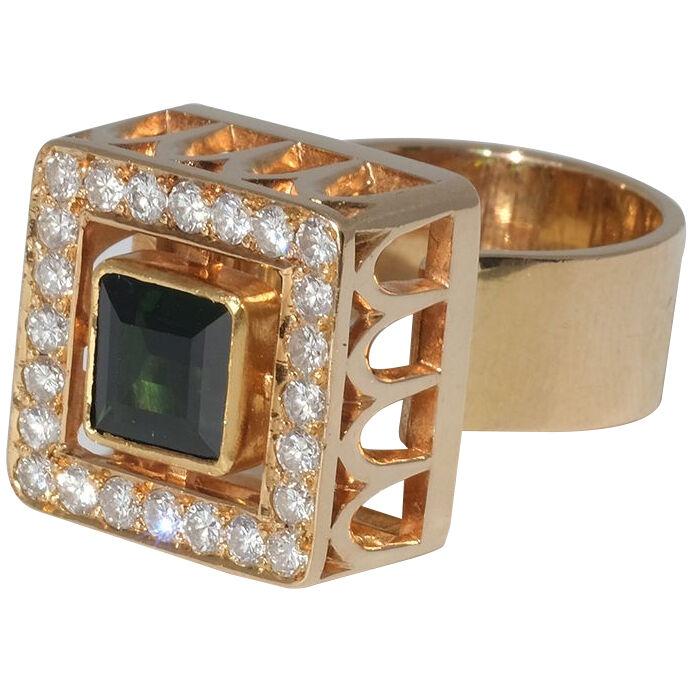 18k Gold Ring with a Square Tourmaline and Brilliant Cut Diamonds Made Year 1977