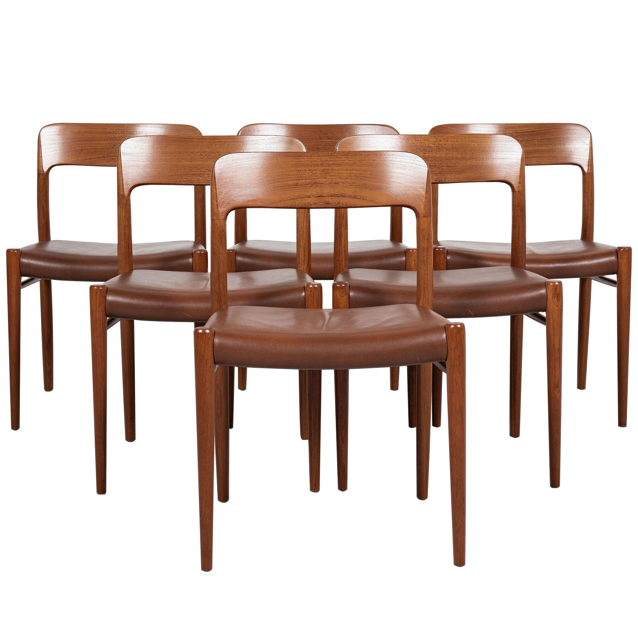 Midcentury Danish set of 6 chairs Model 75 in teak and aniline leather by Møller